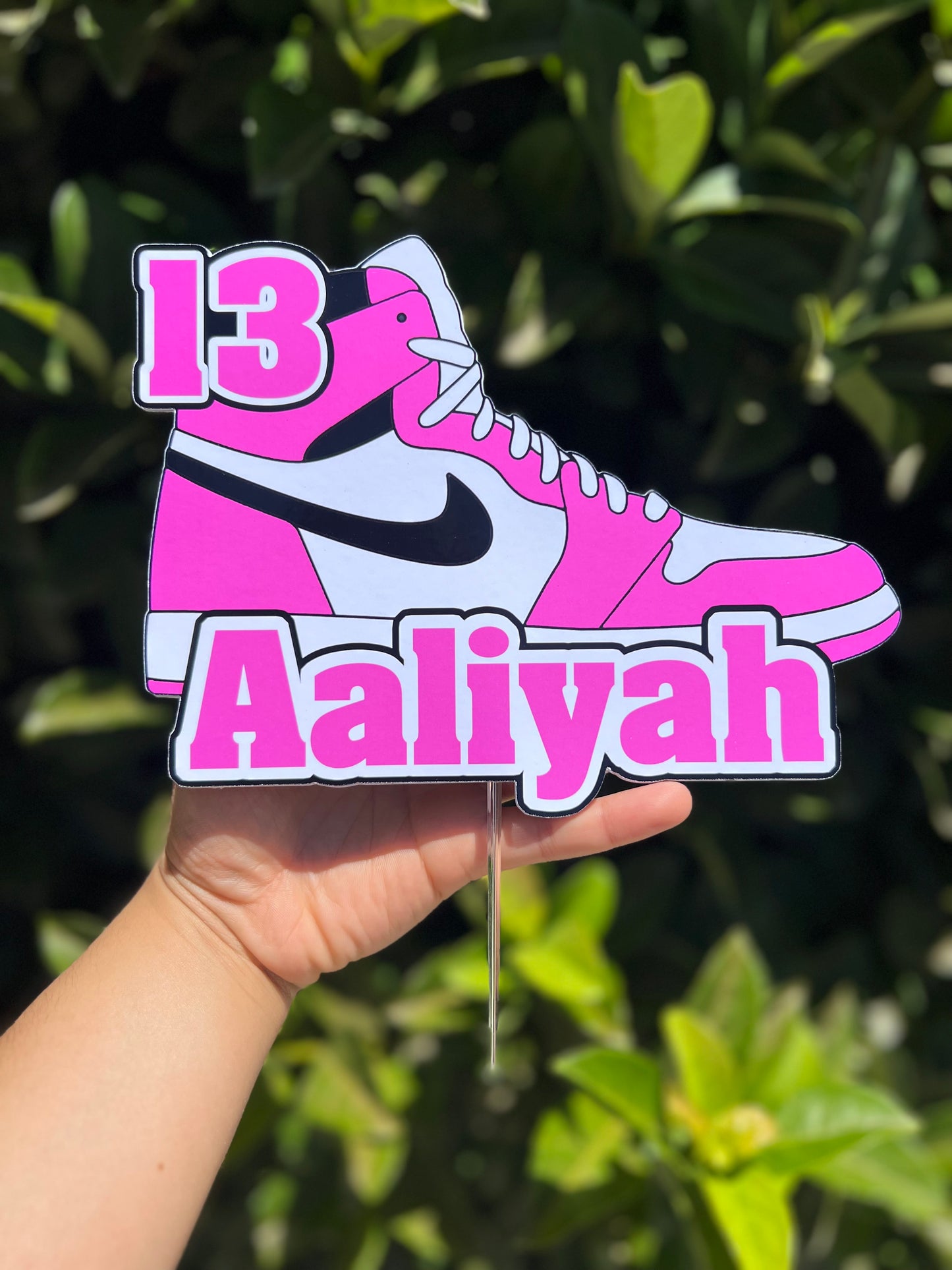 SNEAKER CAKE TOPPER