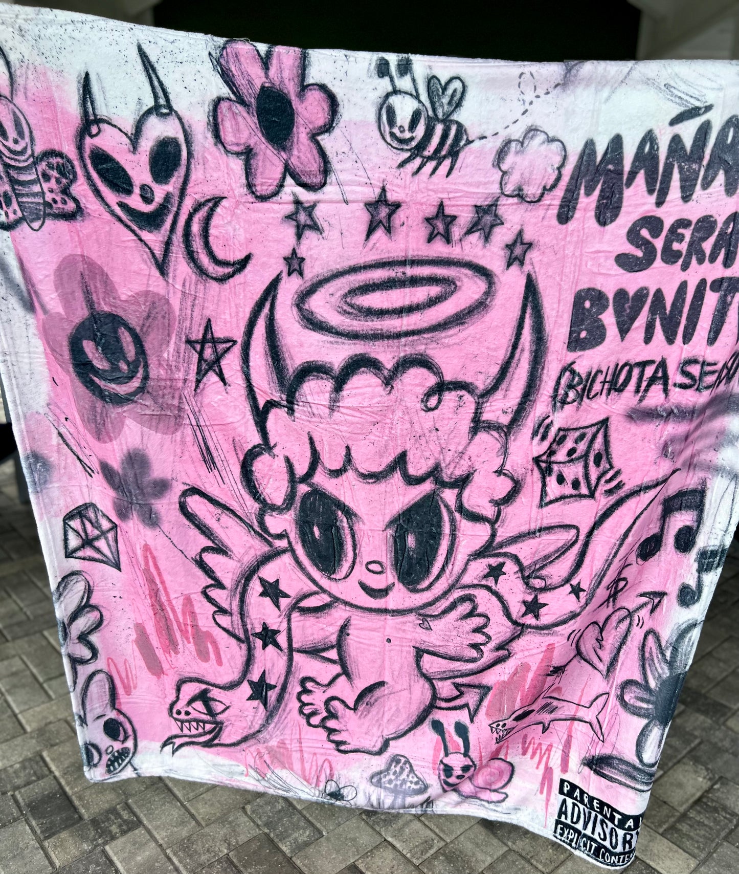 MAÑANA SERÁ BONITO BICHOTA SEASON BLANKET