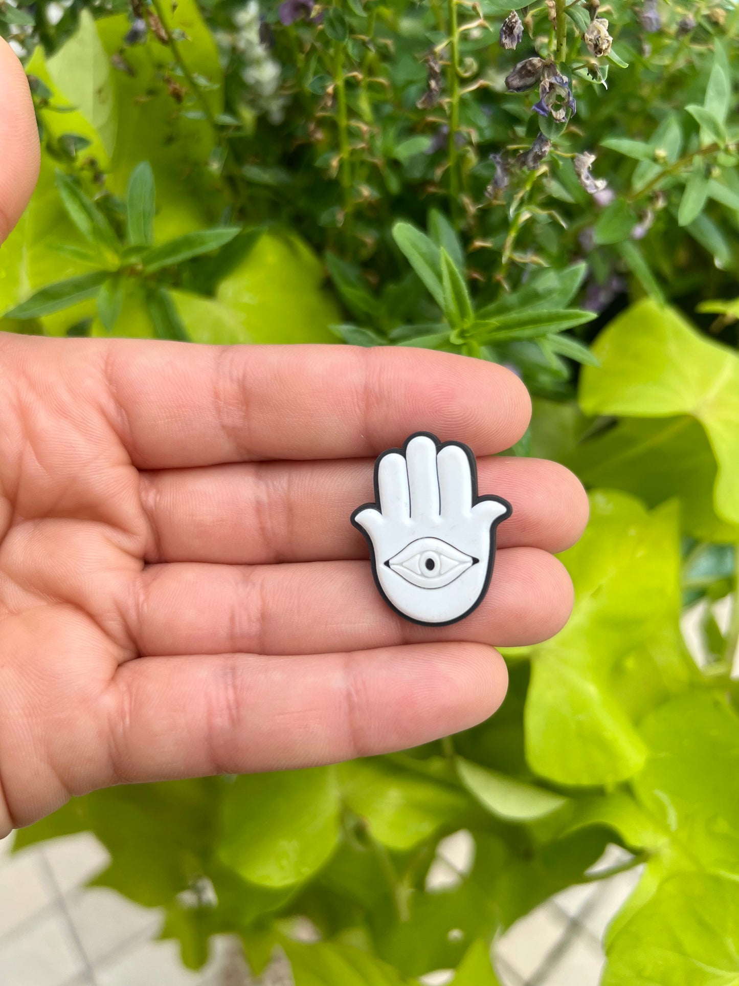 HAMSA SHOE CHARM WHITE