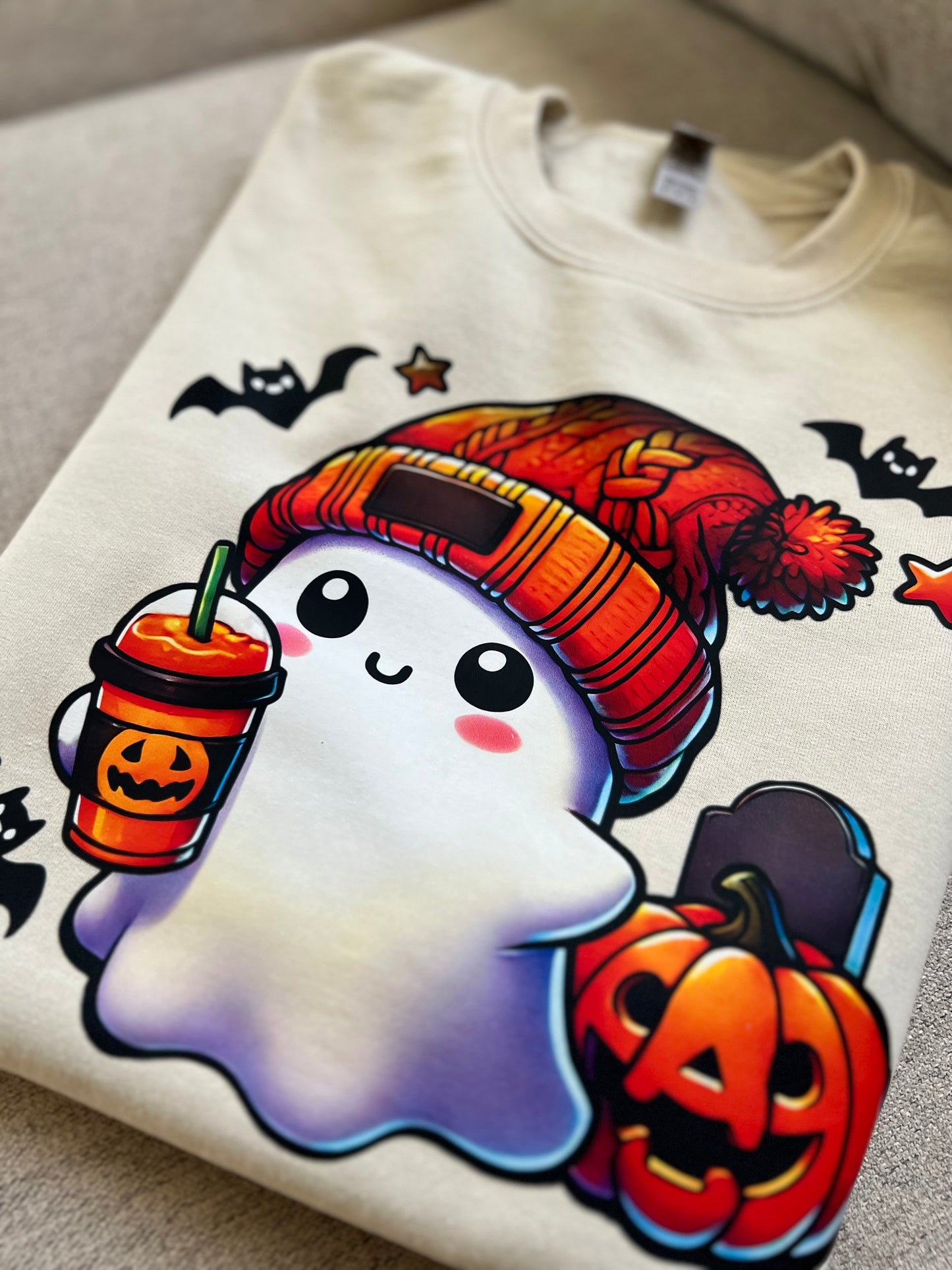 CUTE GHOST SWEATSHIRT